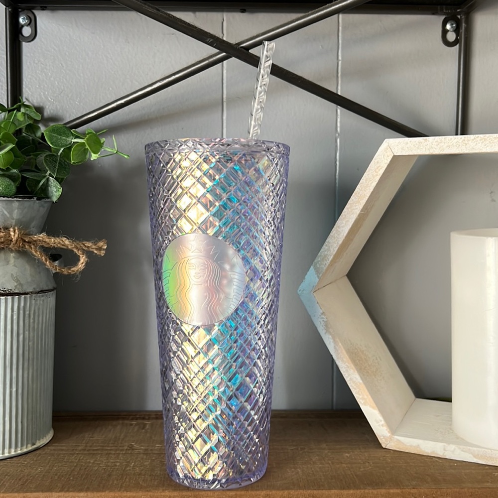 Starbucks Holiday 2022 Limited Iridescent Unicorn Jewel Tumbler Venti.